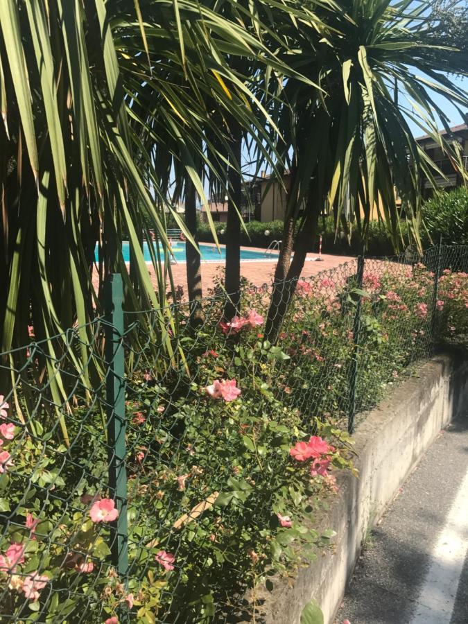 Antonellagardalake Desenzano del Garda Luaran gambar